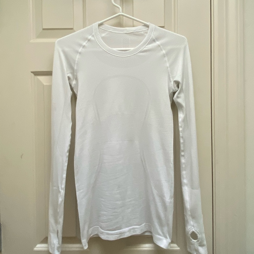 ⭐️ Lululemon Swiftly Tech Long Sleeve 4 ⭐️
